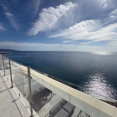 شقة Seafront 2b With Pool, & Gym تورّوكس كوستا