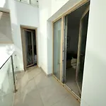 Seafront 2b With Pool, & Gym Appartement Torrox